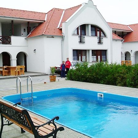 Szanyi Vendeghaz Hotel Hegykő Eksteriør billede